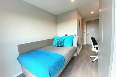 1 bed flat, Little Patrick Street, Holylands, Belfast, BT151BH - Image 5